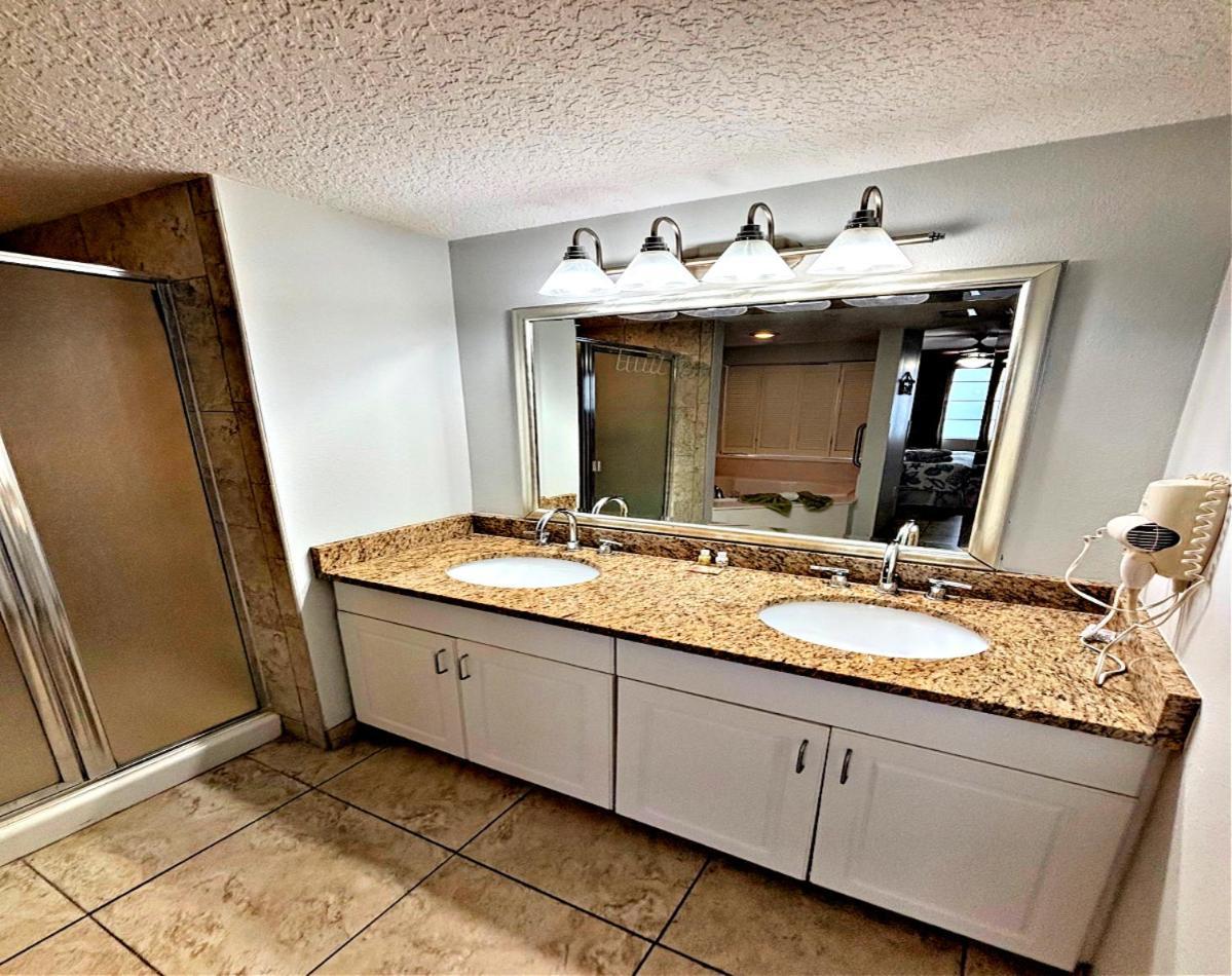 2 Bedroom Resort Condo Direct Oceanfront Wyndham Ocean Walk - Daytona Funland 2226 Daytona Beach Dış mekan fotoğraf